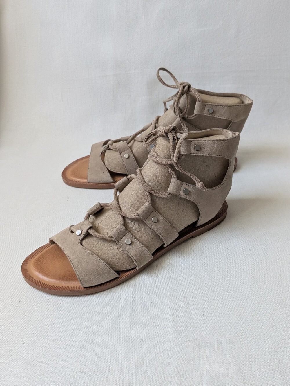 NWOT Dolce Vita Jasmyn Women's Lace Up Tan Suede Gladiator Sandal Size 7
